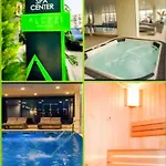 Azizi 3 Luxury - Pool & Năvodari