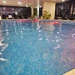 Διαμέρισμα Azizi 3 Luxury - Pool & Năvodari