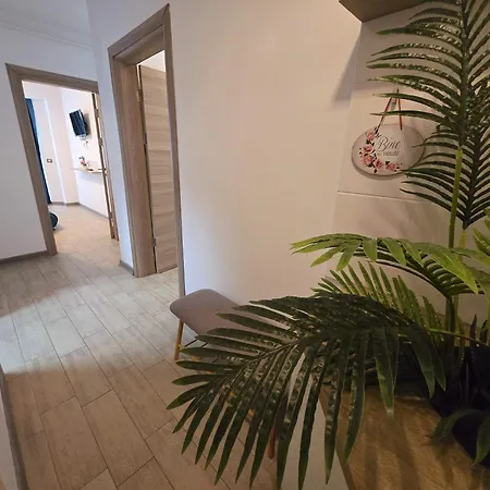 Azizi 3 Luxury - Pool & Apartamento